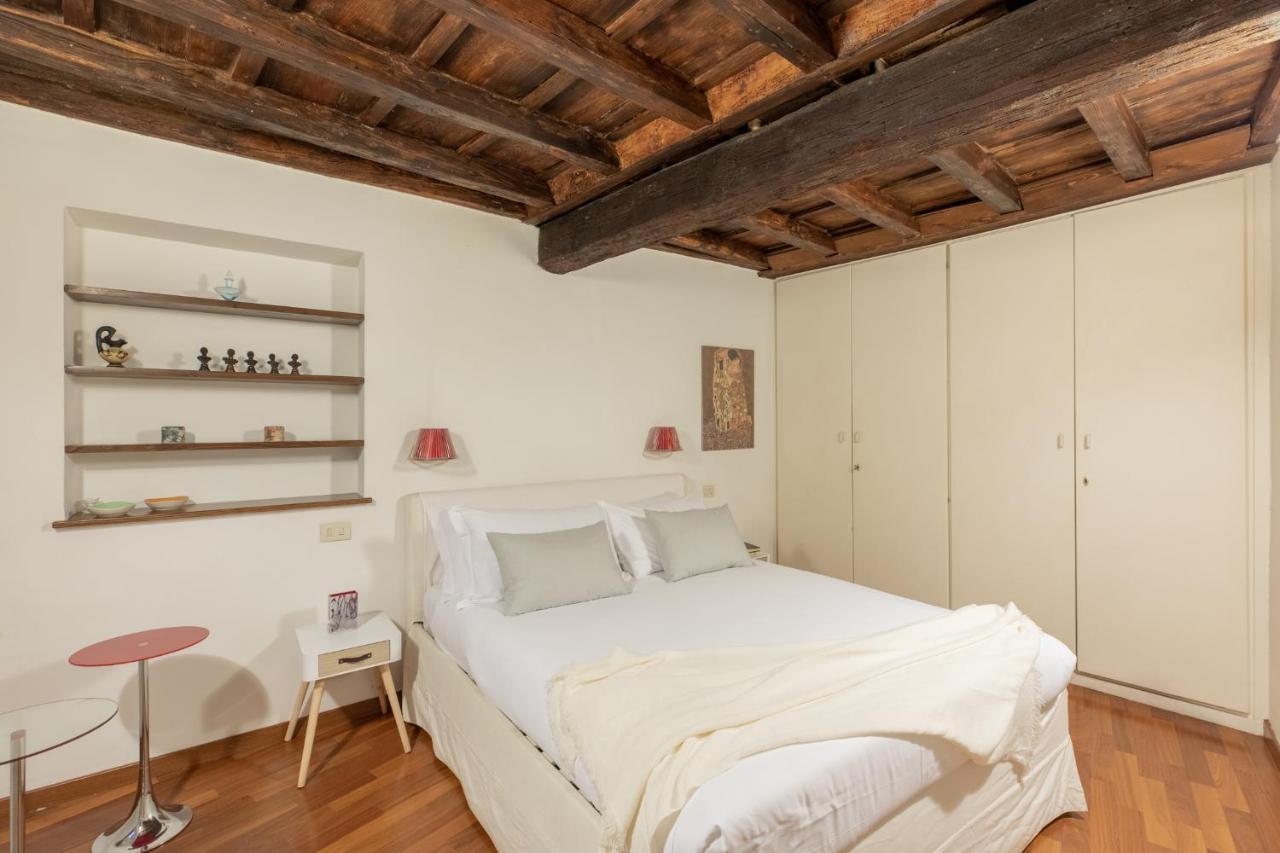 Iflat Comfy Apartament In Campo De' Fiori Rom Exterior foto