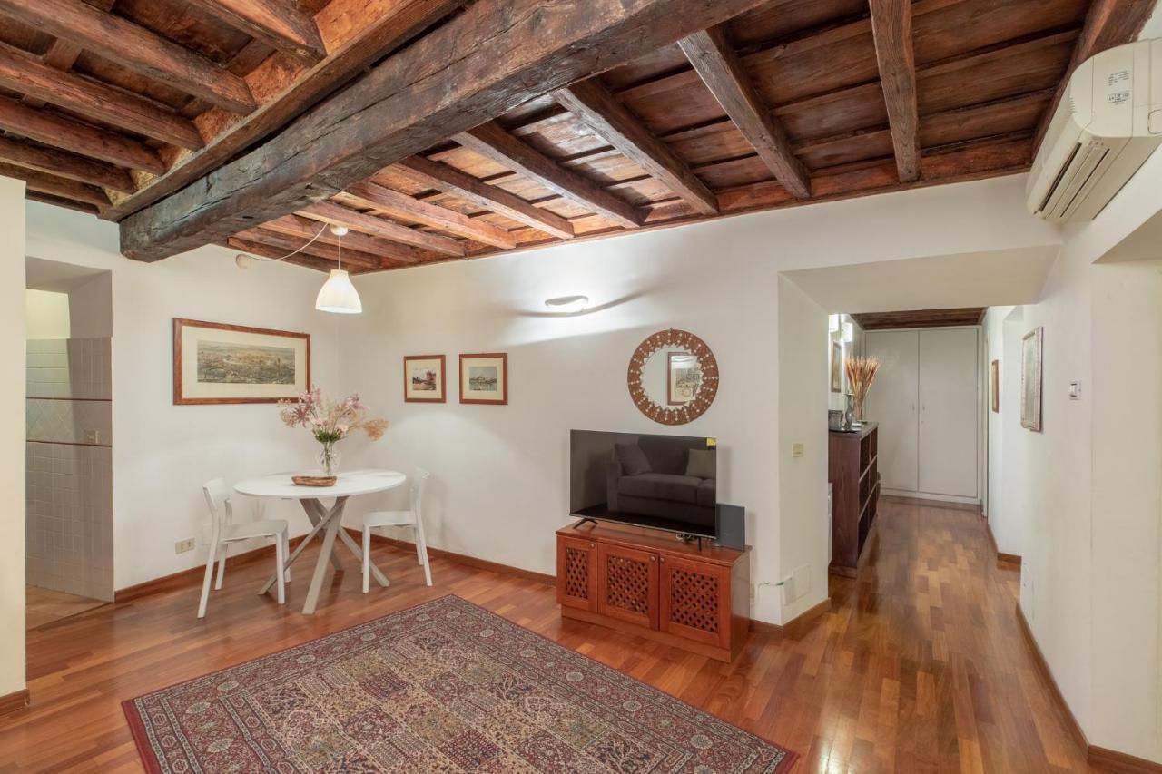 Iflat Comfy Apartament In Campo De' Fiori Rom Exterior foto